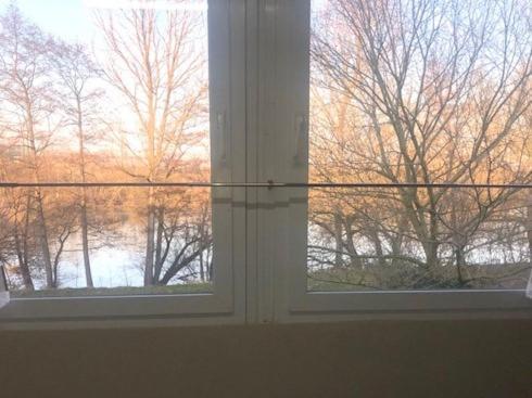 River View Near Frankfurt -- 3 Zimmer -- 4 Betten Und 1 Groesse Schlafcouch Hainburg Luaran gambar